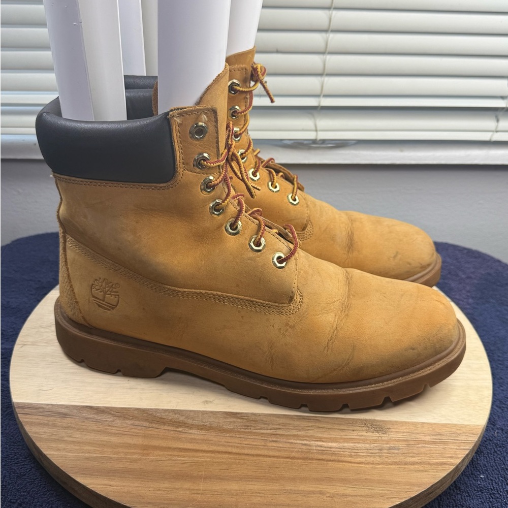 Timberland Men's Tan Leather Boots (Men’s 10.5)